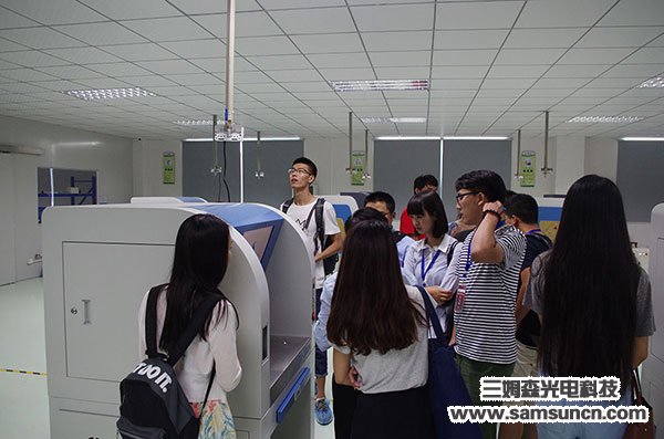 Peking University College of Engineering Doctoral Student Service Group and town leaders came to carry out practical research on the theme of "intelligent manufacturing" in our company_byy688.com